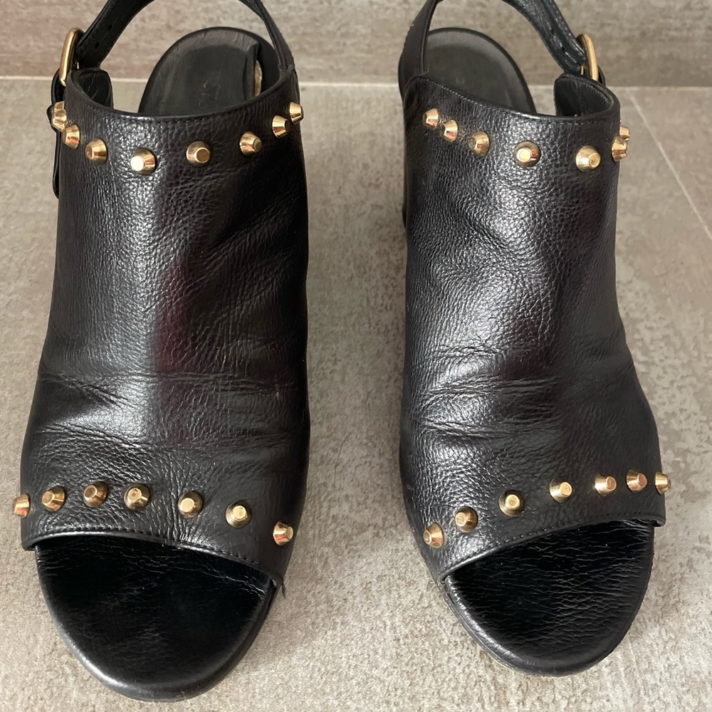 STUART WEITZMAN Leather Slingback Pumps